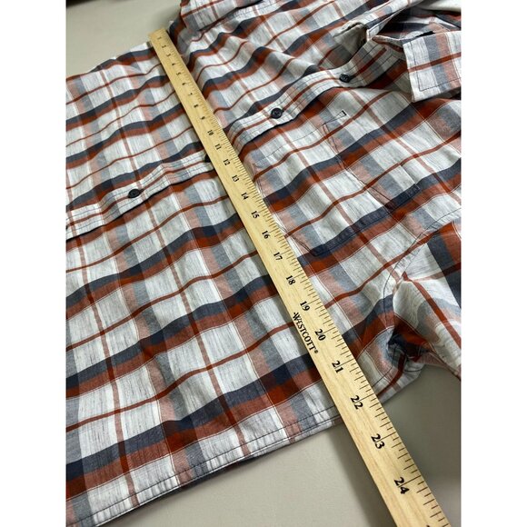 Prana Plaid Short Sleeve Button Up Camp Shirt Men size Medium Camping Outdoor - Picture 4 of 14